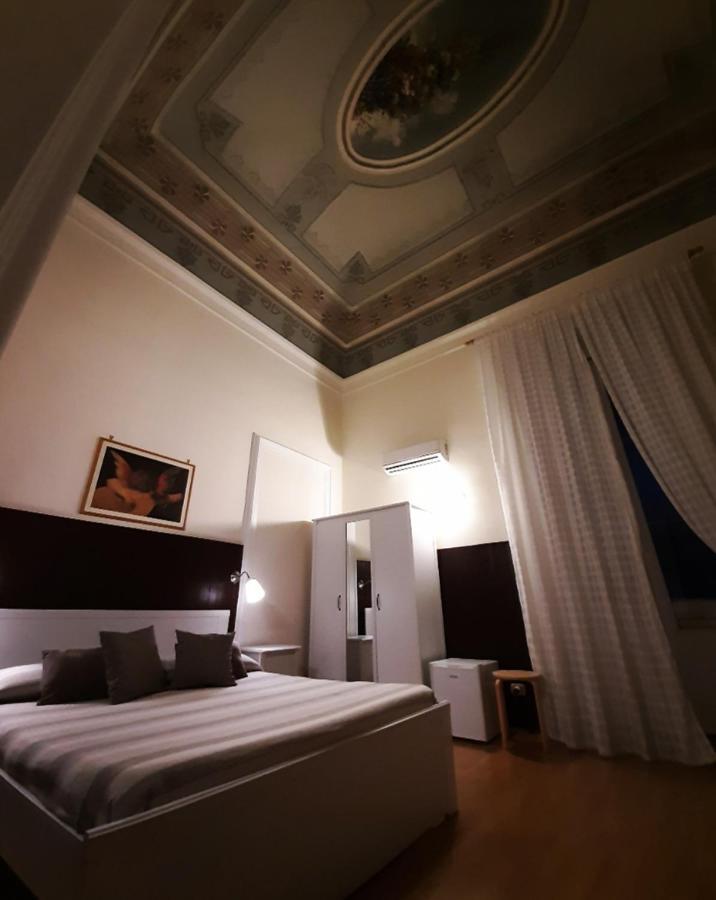 Dimora Novecento Bed & Breakfast Catania Luaran gambar